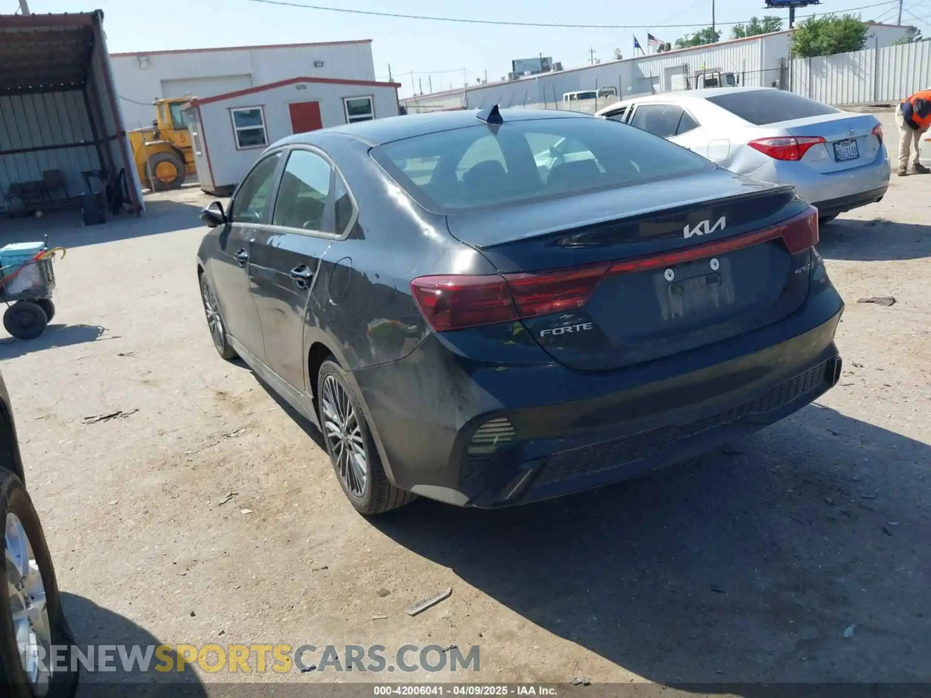 3 Photograph of a damaged car 3KPF54AD3RE714214 KIA FORTE 2024