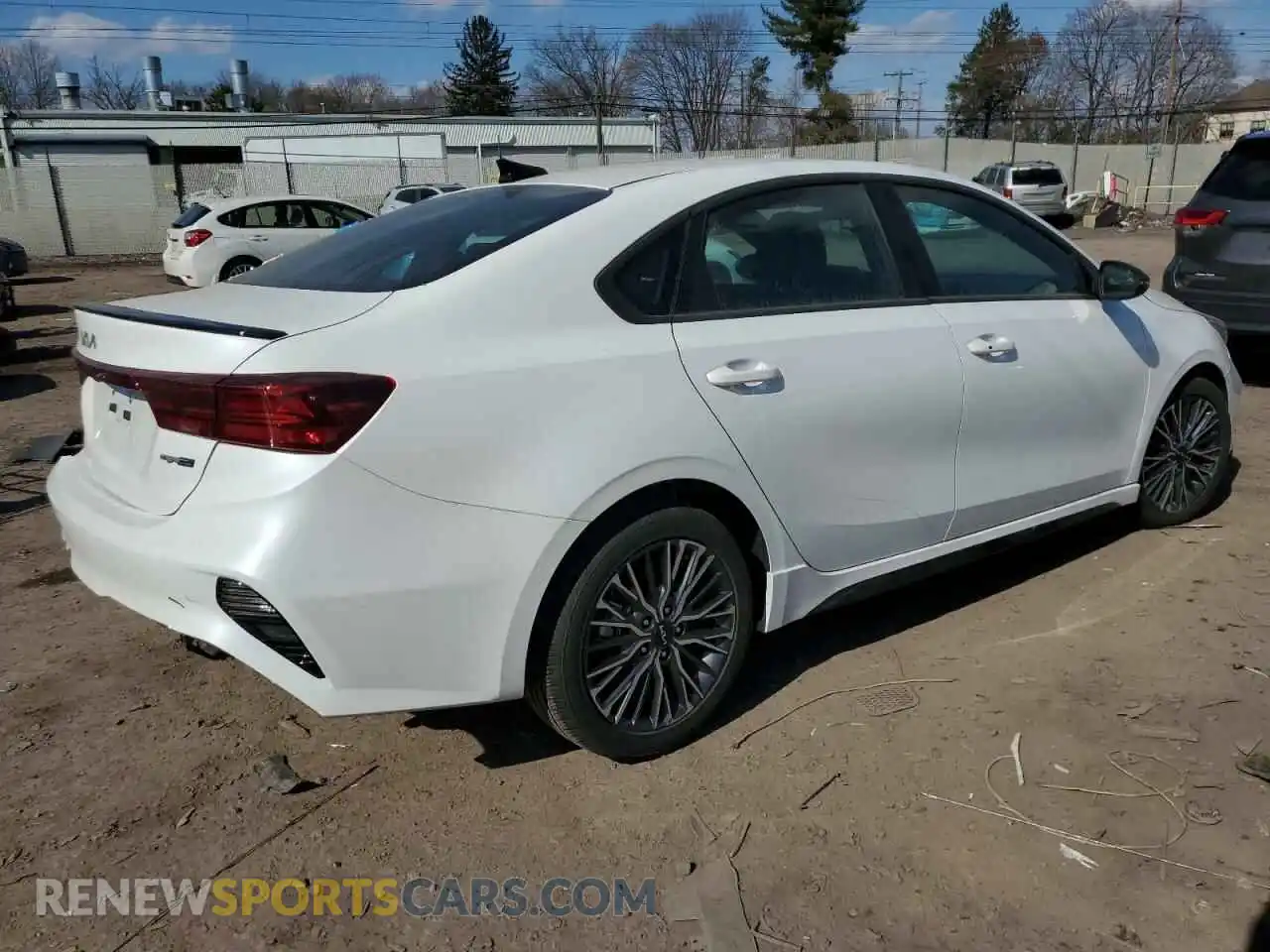 3 Фотография поврежденного автомобиля 3KPF54AD3RE744653 KIA FORTE 2024