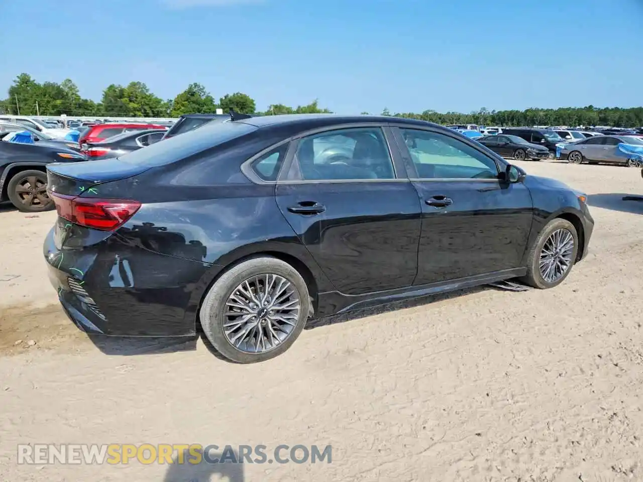 3 Photograph of a damaged car 3KPF54AD3RE751084 KIA FORTE 2024