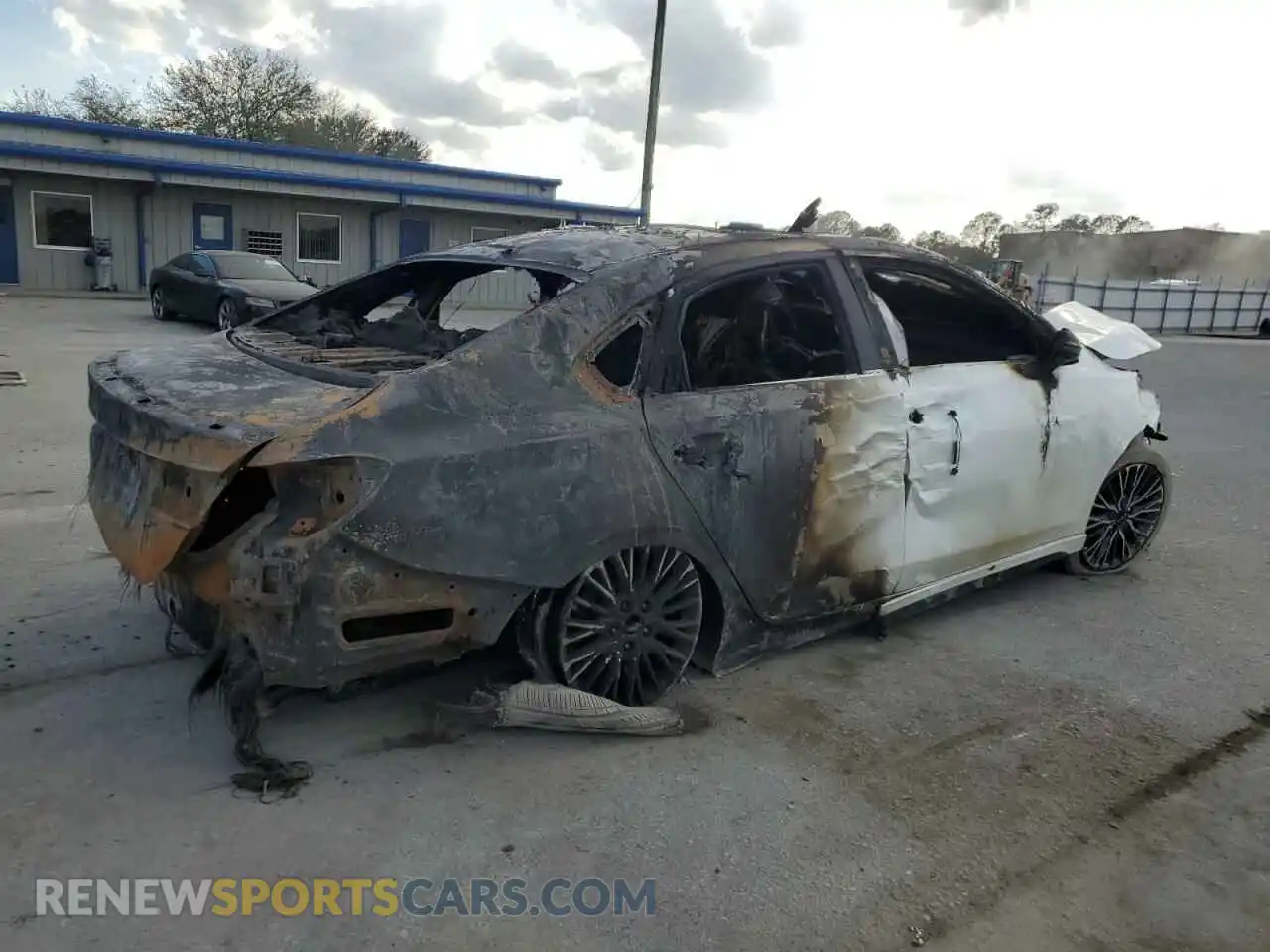 3 Photograph of a damaged car 3KPF54AD3RE772162 KIA FORTE 2024