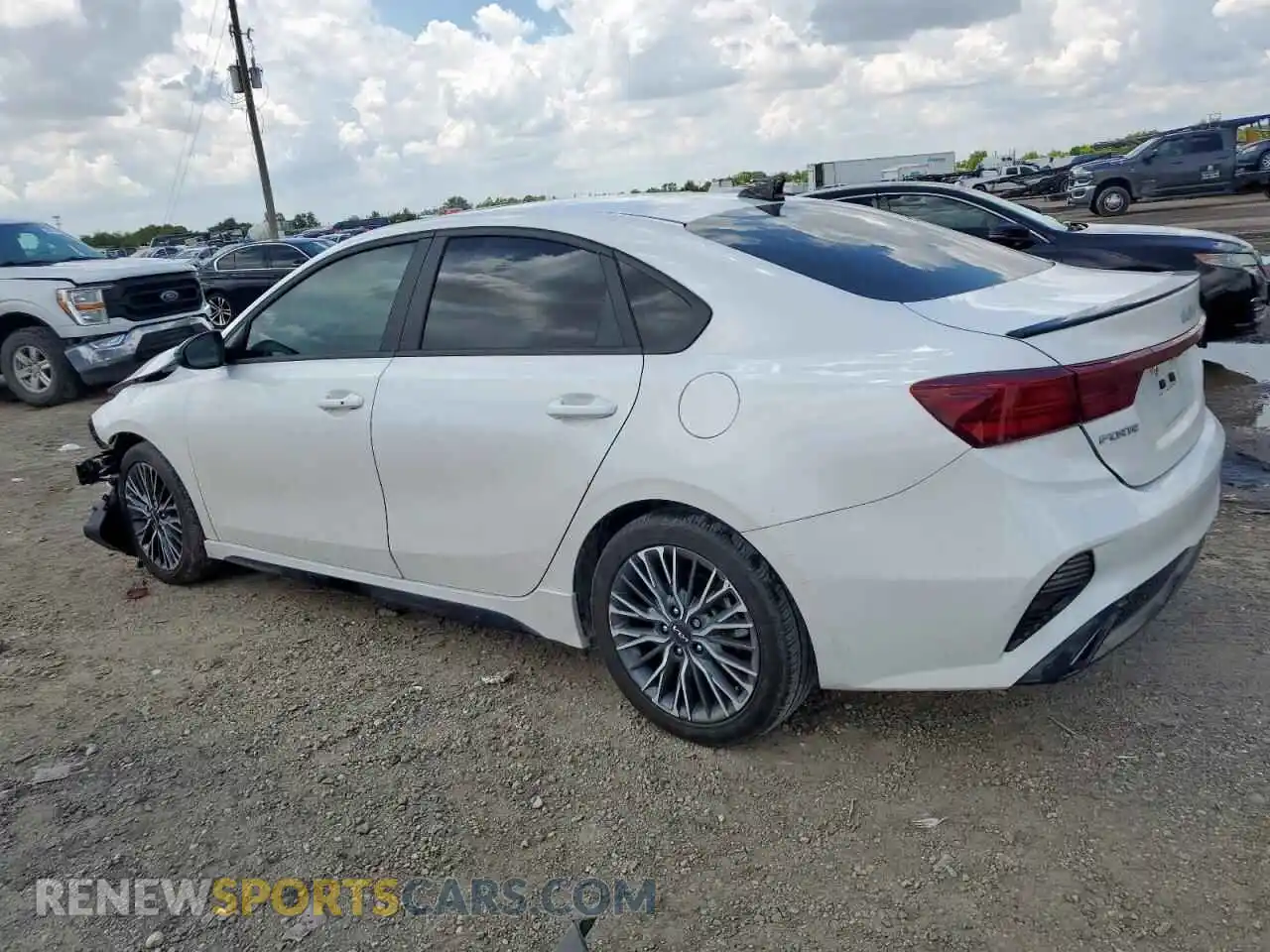 2 Photograph of a damaged car 3KPF54AD4RE702640 KIA FORTE 2024