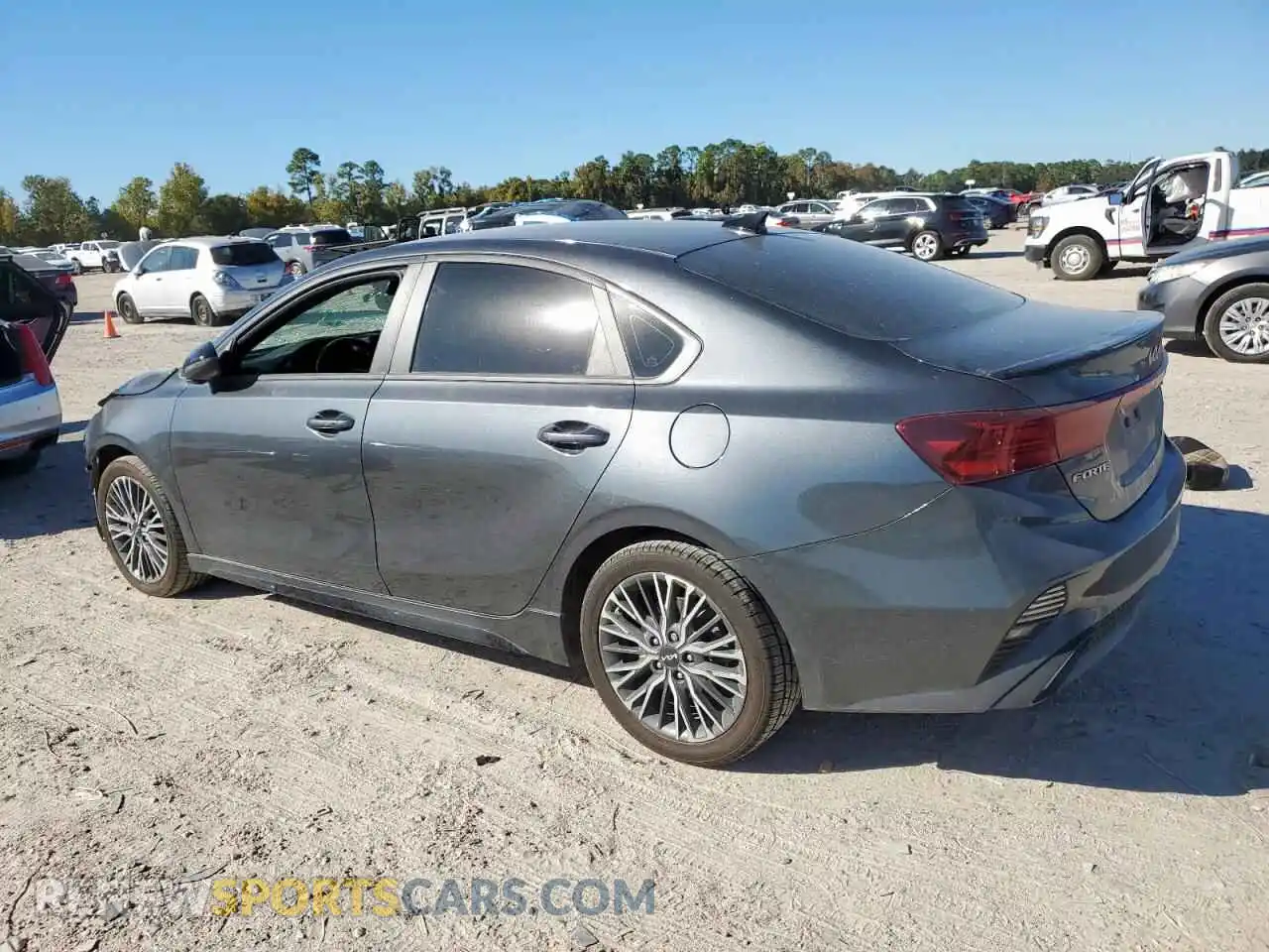 2 Фотография поврежденного автомобиля 3KPF54AD4RE759081 KIA FORTE 2024
