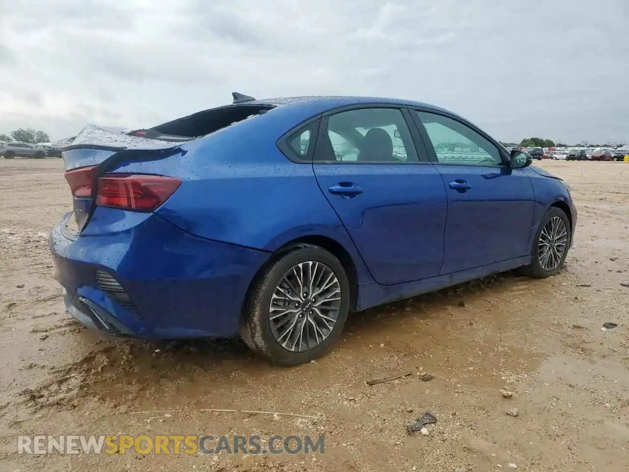 3 Photograph of a damaged car 3KPF54AD5RE765732 KIA FORTE 2024