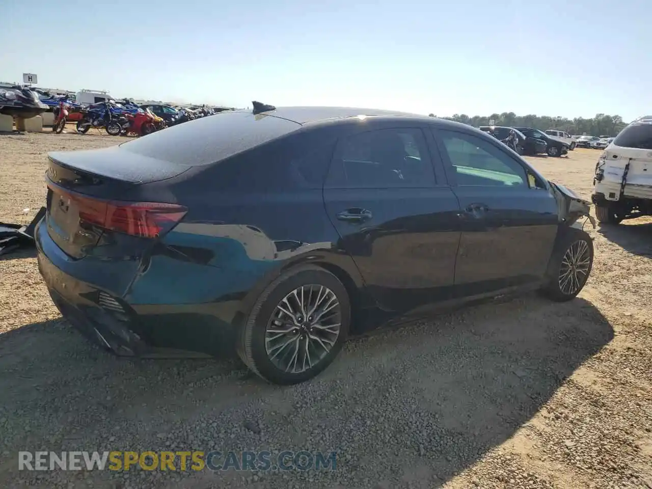 3 Photograph of a damaged car 3KPF54AD5RE796933 KIA FORTE 2024