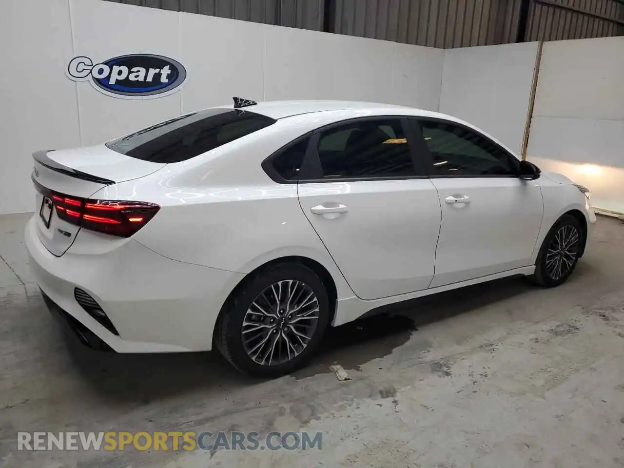 3 Photograph of a damaged car 3KPF54AD6RE734425 KIA FORTE 2024