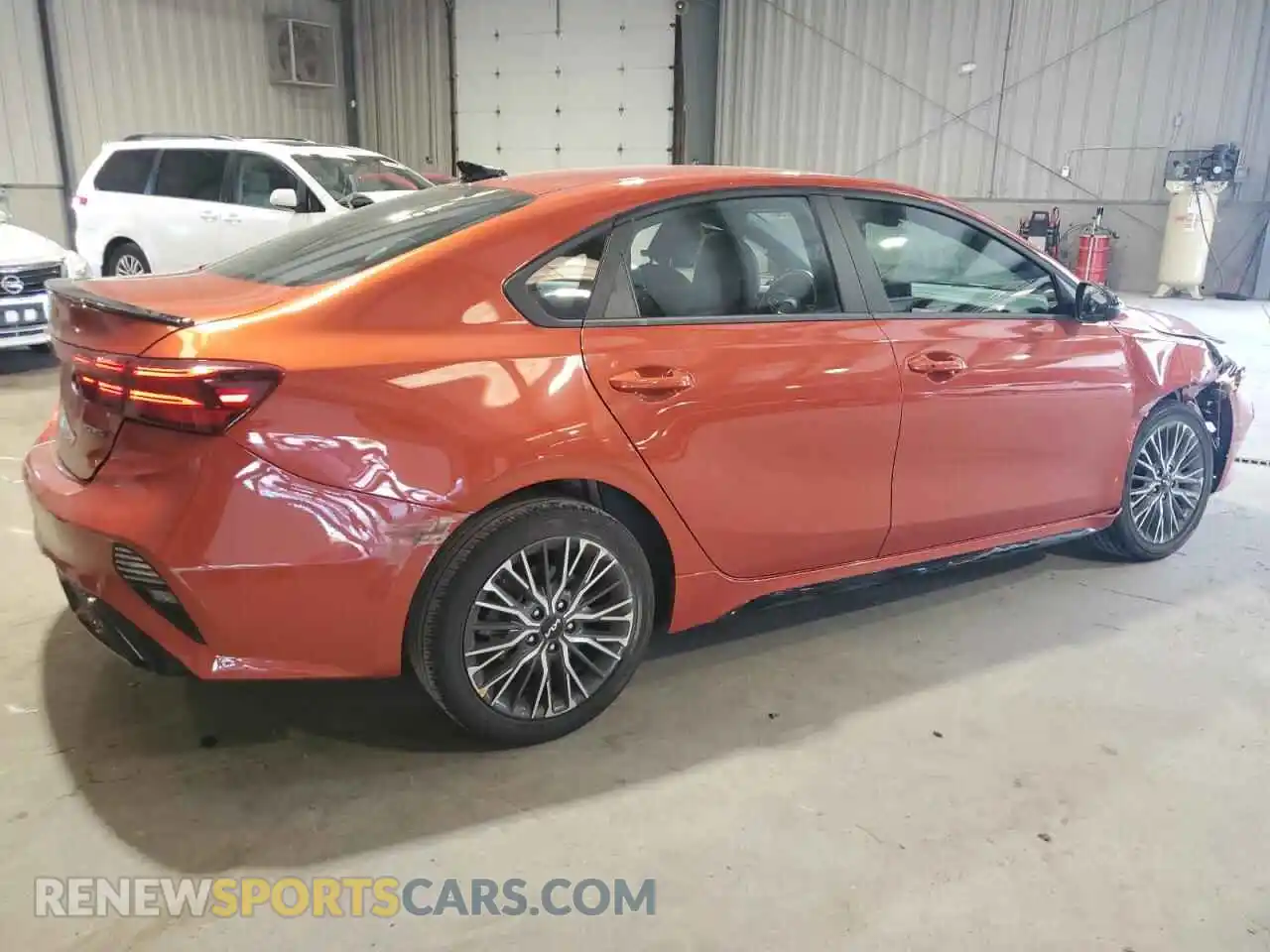 3 Photograph of a damaged car 3KPF54AD7RE690385 KIA FORTE 2024