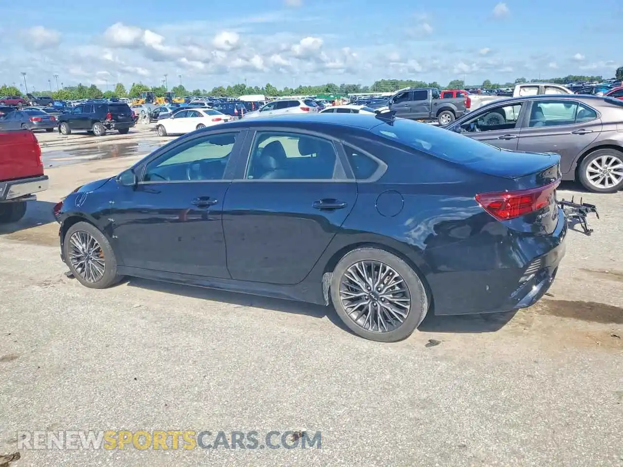 2 Photograph of a damaged car 3KPF54AD7RE726138 KIA FORTE 2024