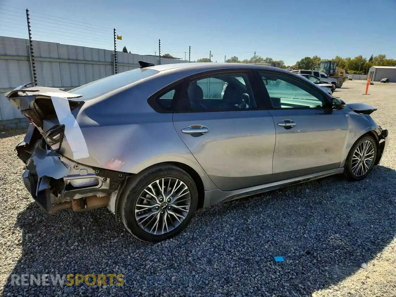 3 Photograph of a damaged car 3KPF54AD7RE754389 KIA FORTE 2024