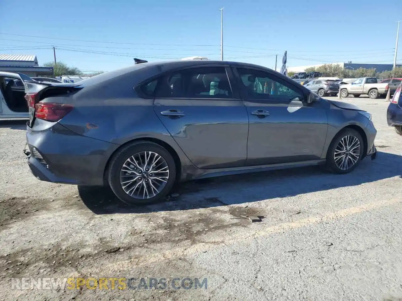 3 Photograph of a damaged car 3KPF54AD9RE759643 KIA FORTE 2024