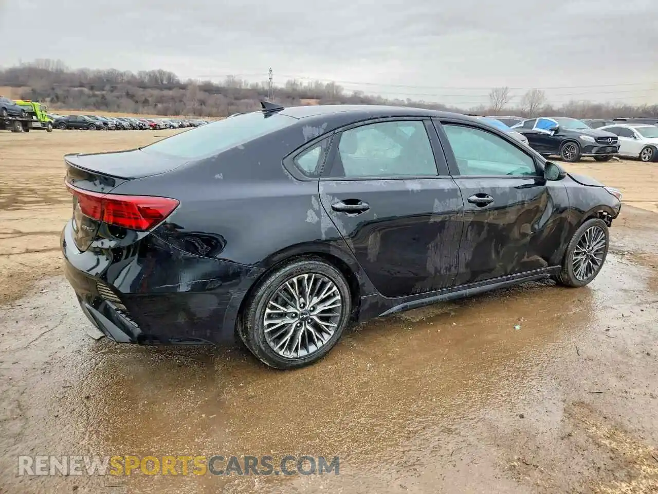 3 Photograph of a damaged car 3KPF54ADXRE737070 KIA FORTE 2024