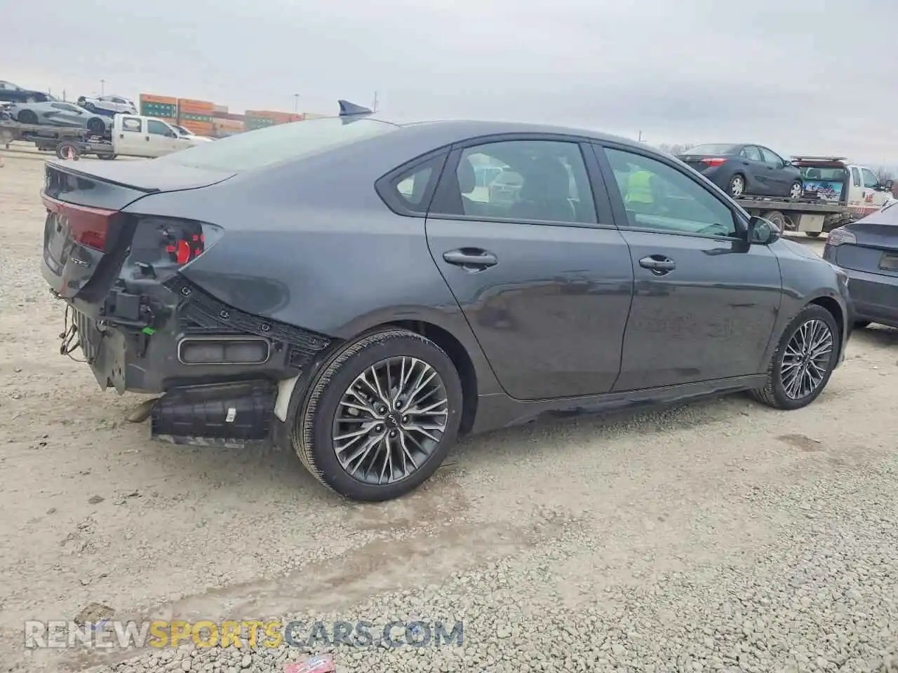 3 Photograph of a damaged car 3KPF54ADXRE787905 KIA FORTE 2024