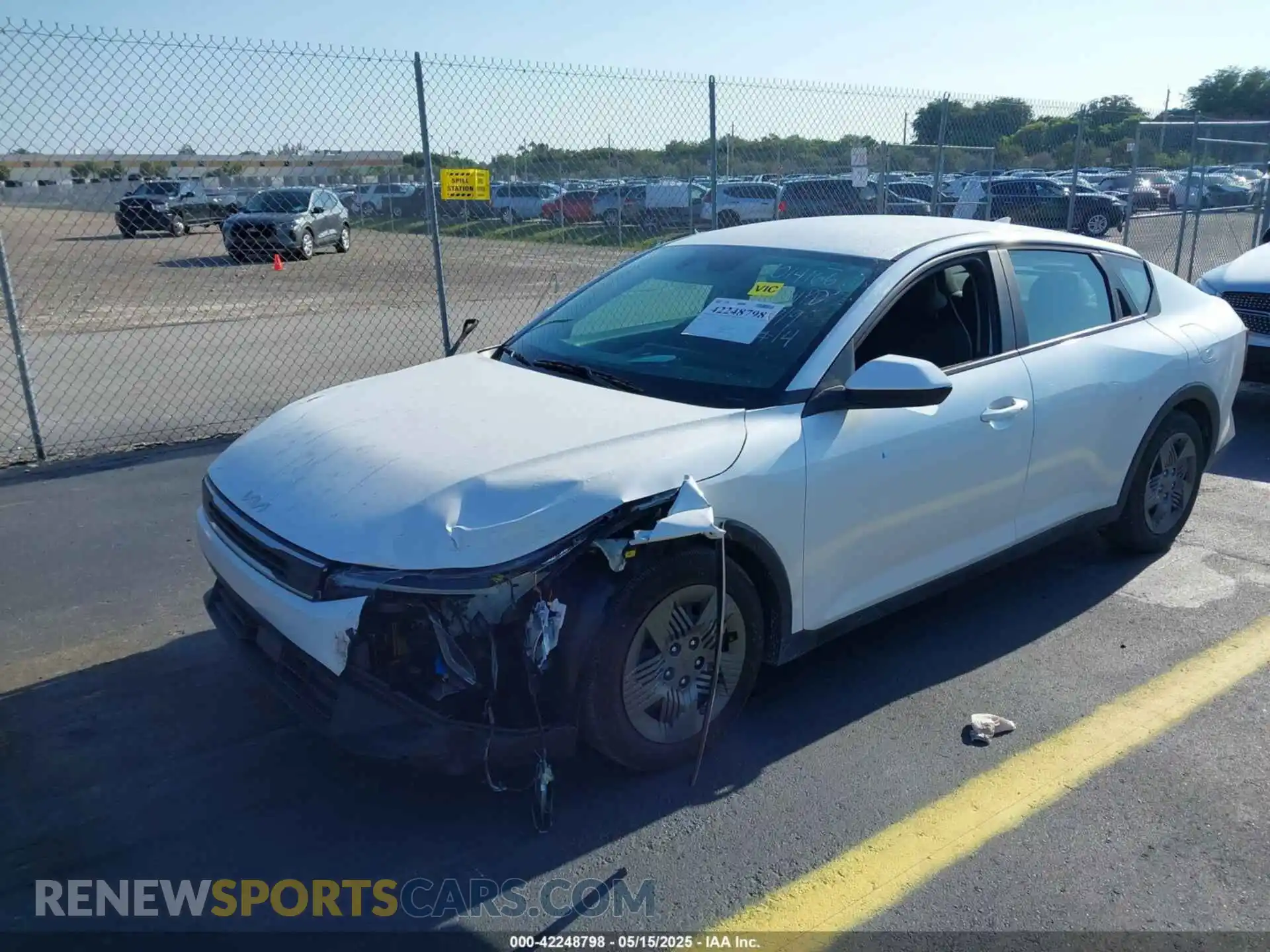 2 Photograph of a damaged car 3KPFT4DE2SE014166 KIA K4 2025