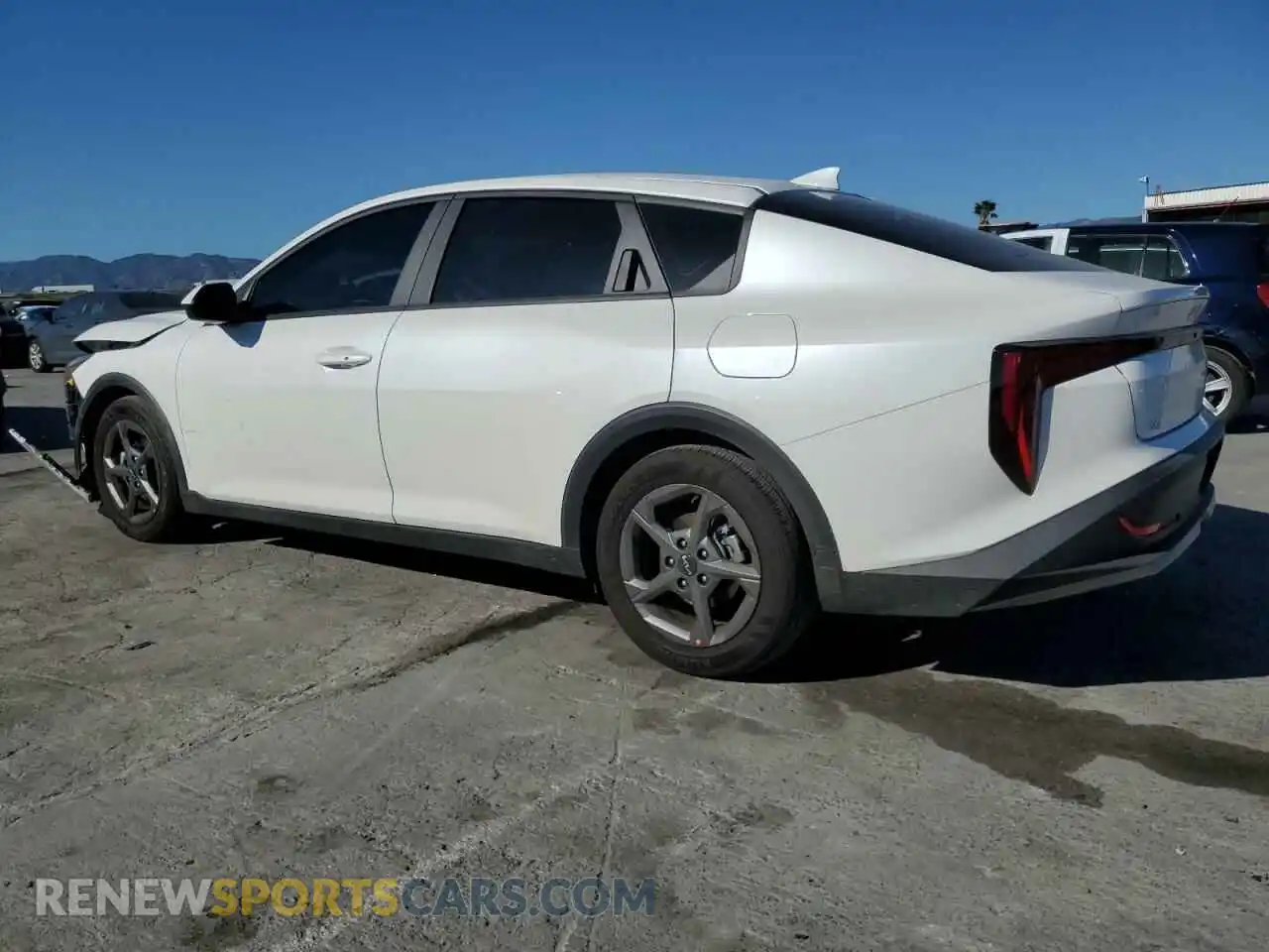2 Фотография поврежденного автомобиля 3KPFT4DE6SE014025 KIA K4 LX 2025