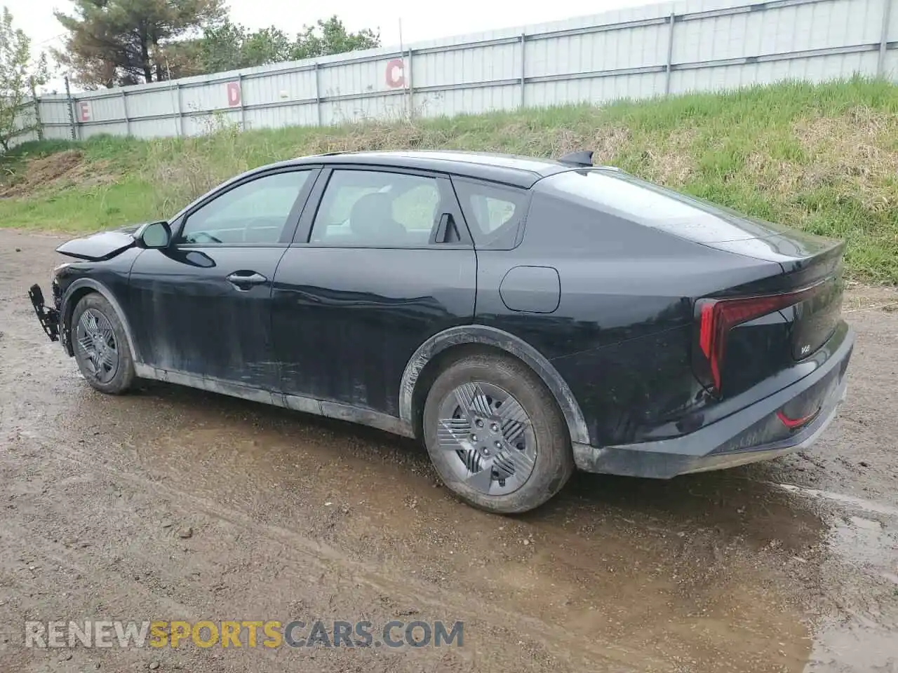 2 Фотография поврежденного автомобиля 3KPFT4DE7SE003647 KIA K4 LX 2025
