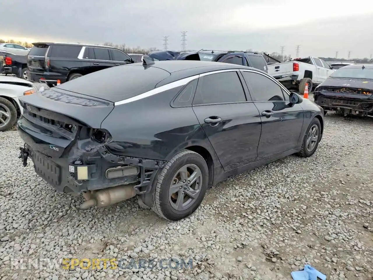 3 Photograph of a damaged car 5XXG14J22MG057291 KIA K5 2021