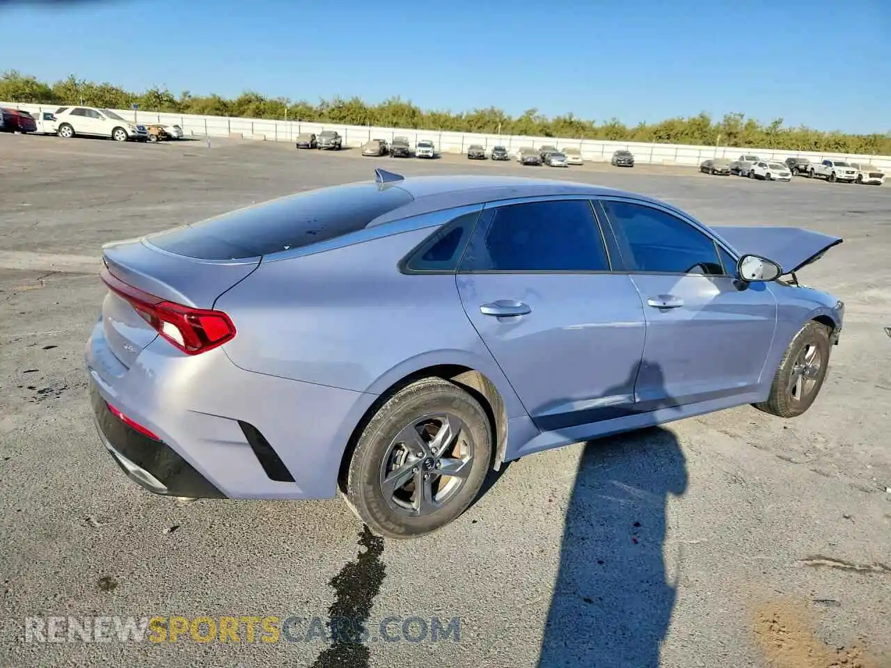 3 fotografías del automóvil dañado 5XXG14J23MG013042 KIA K5 2021