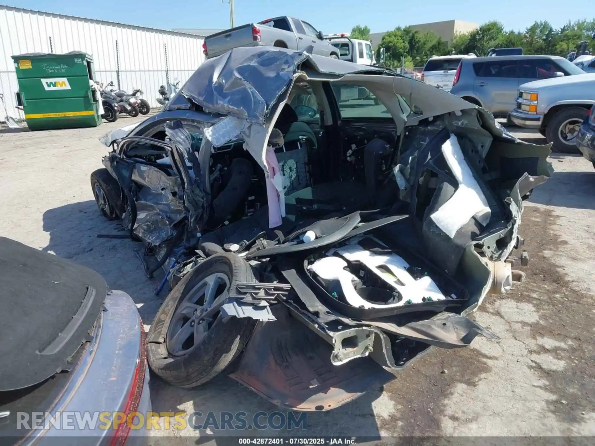 3 Photograph of a damaged car 5XXG14J27MG012217 KIA K5 2021