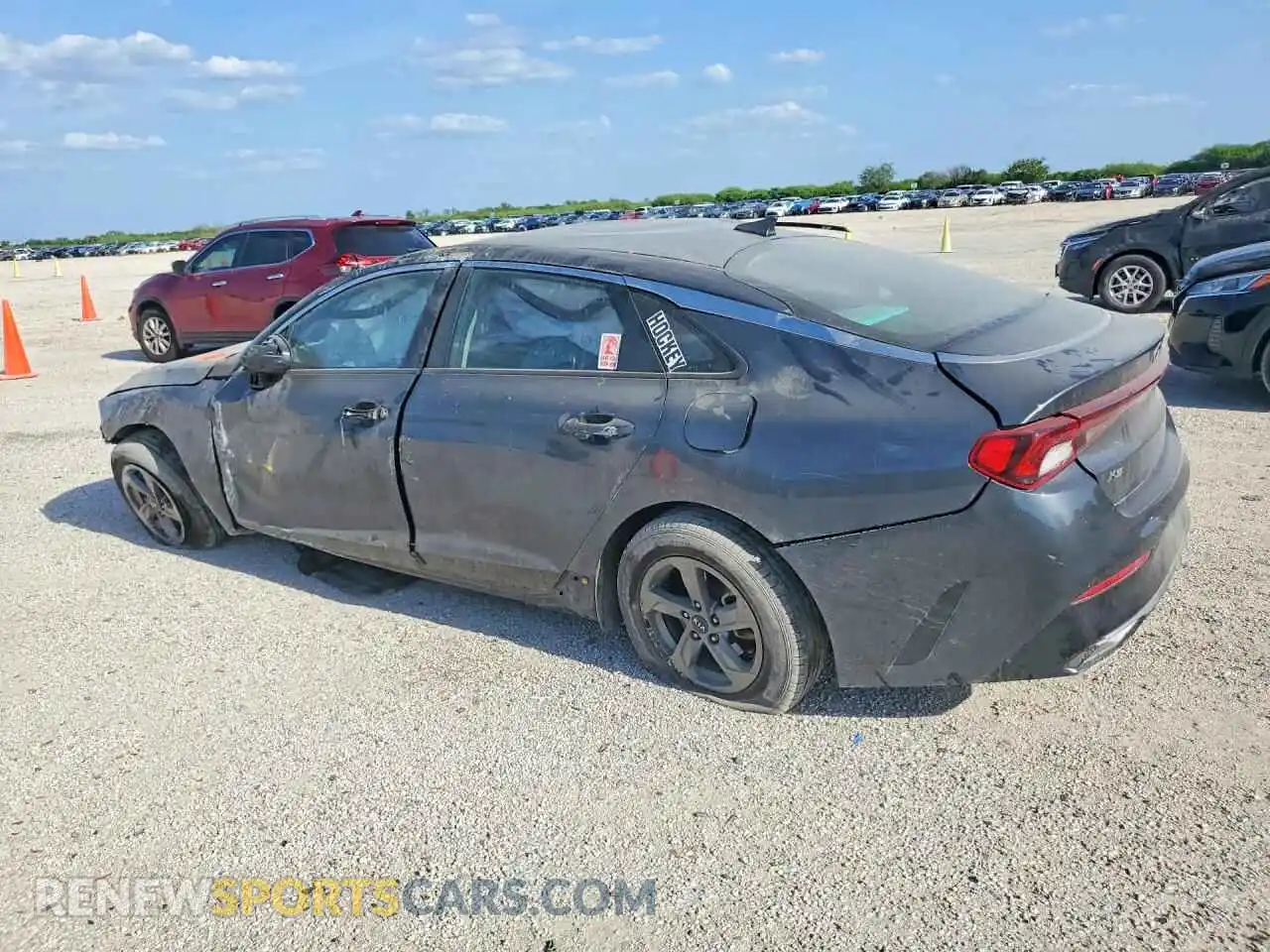 2 Photograph of a damaged car 5XXG14J27MG044228 KIA K5 2021