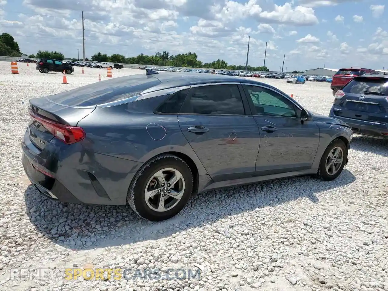3 Photograph of a damaged car 5XXG14J28MG013960 KIA K5 2021