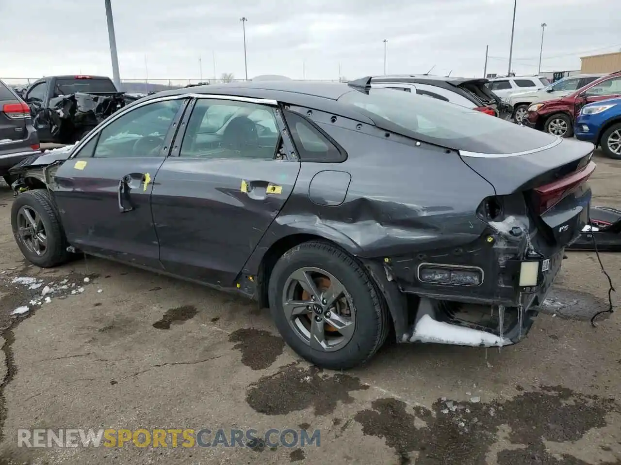 2 Photograph of a damaged car 5XXG14J2XMG044997 KIA K5 2021