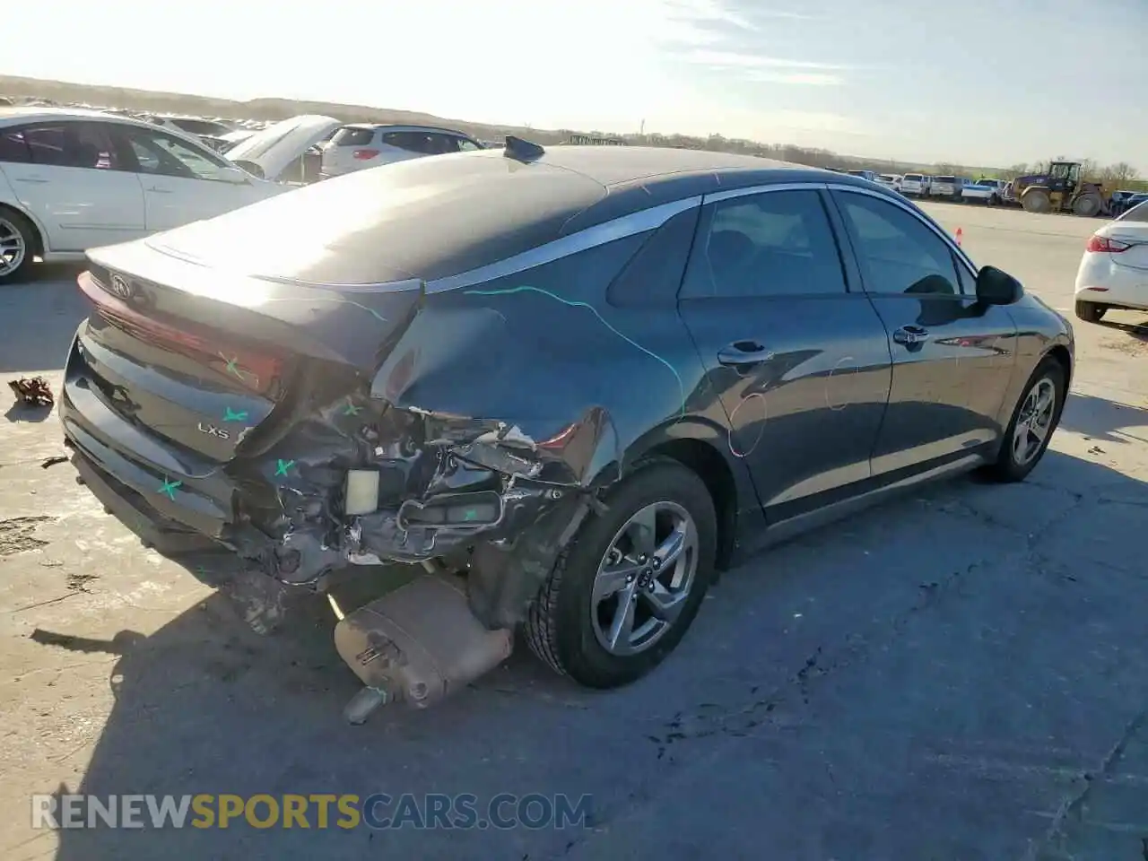 3 Photograph of a damaged car 5XXG14J2XMG047754 KIA K5 2021
