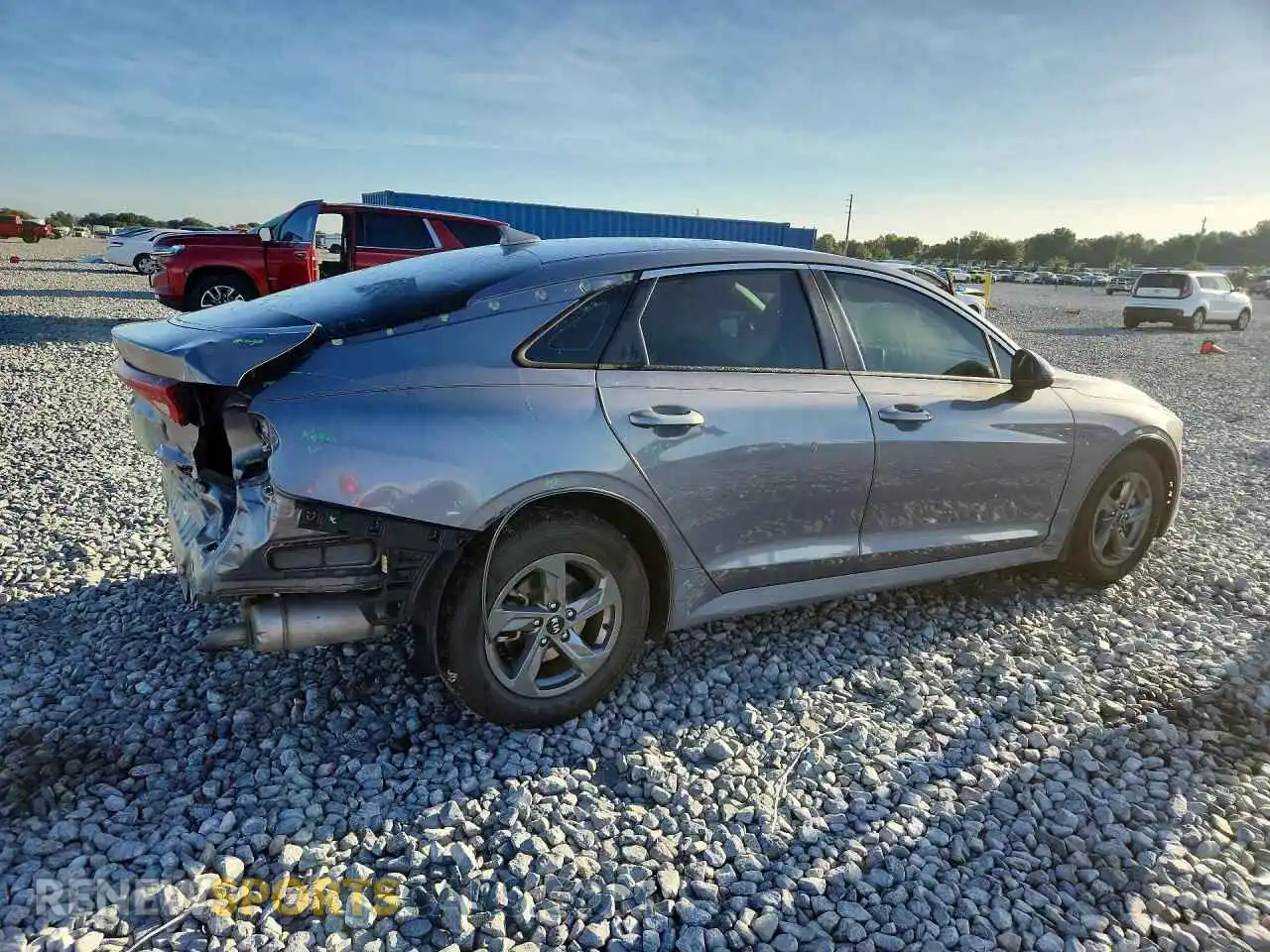 3 Photograph of a damaged car 5XXG24J21MG025333 KIA K5 2021
