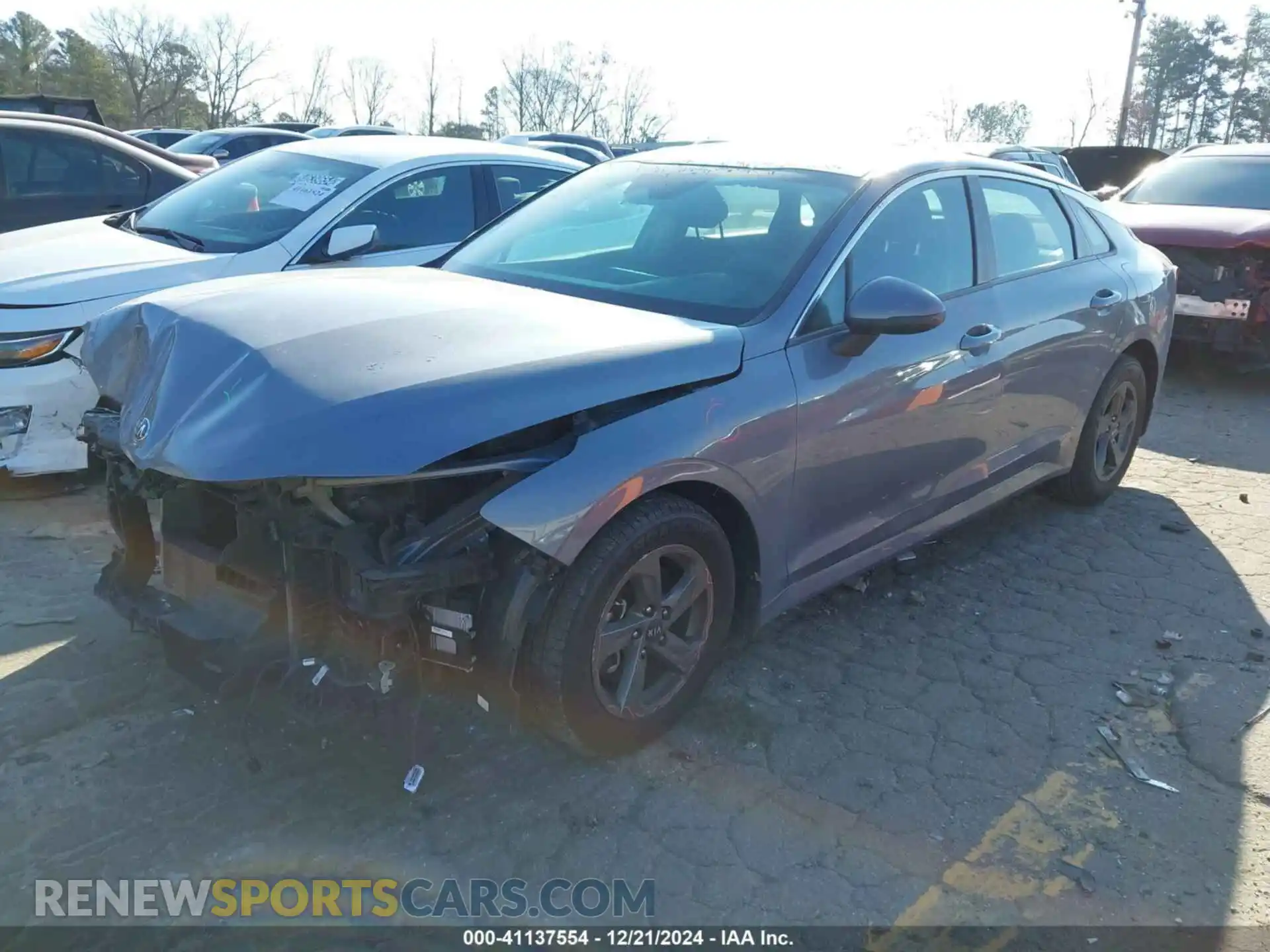 2 Photograph of a damaged car 5XXG24J26MG081736 KIA K5 2021