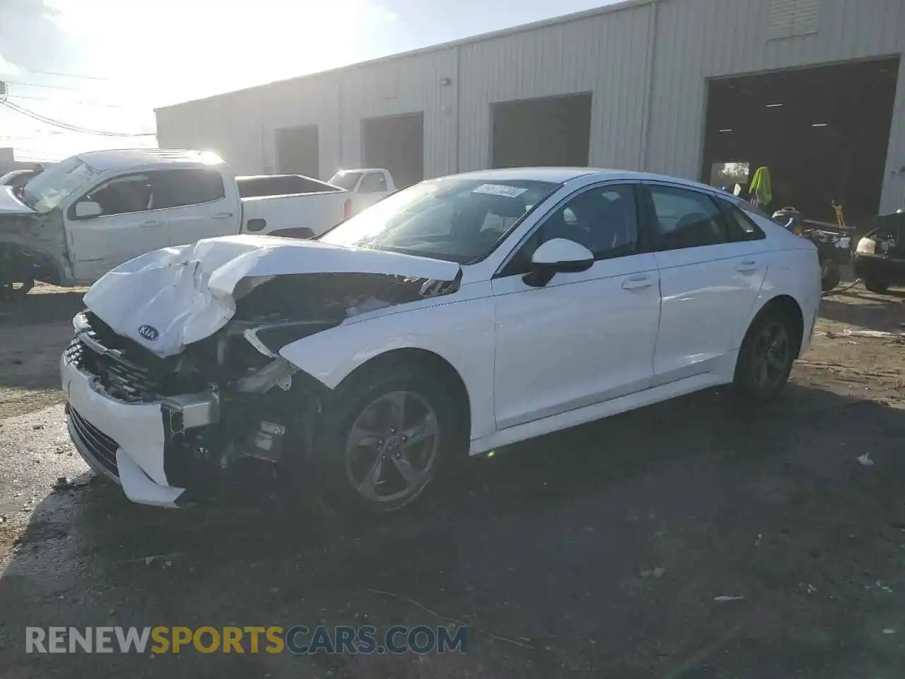 1 Photograph of a damaged car 5XXG24J27MG022629 KIA K5 2021