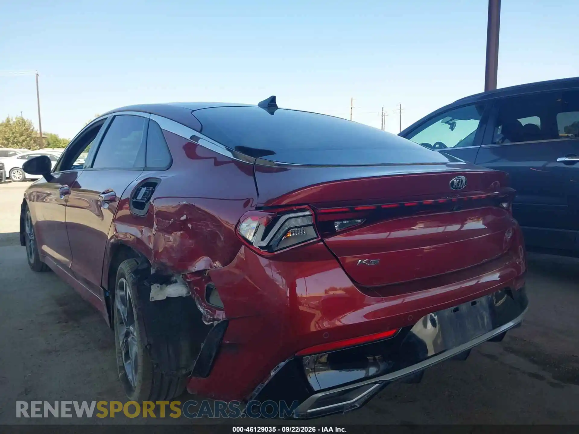 3 fotografías del automóvil dañado 5XXG34J20MG066596 KIA K5 2021