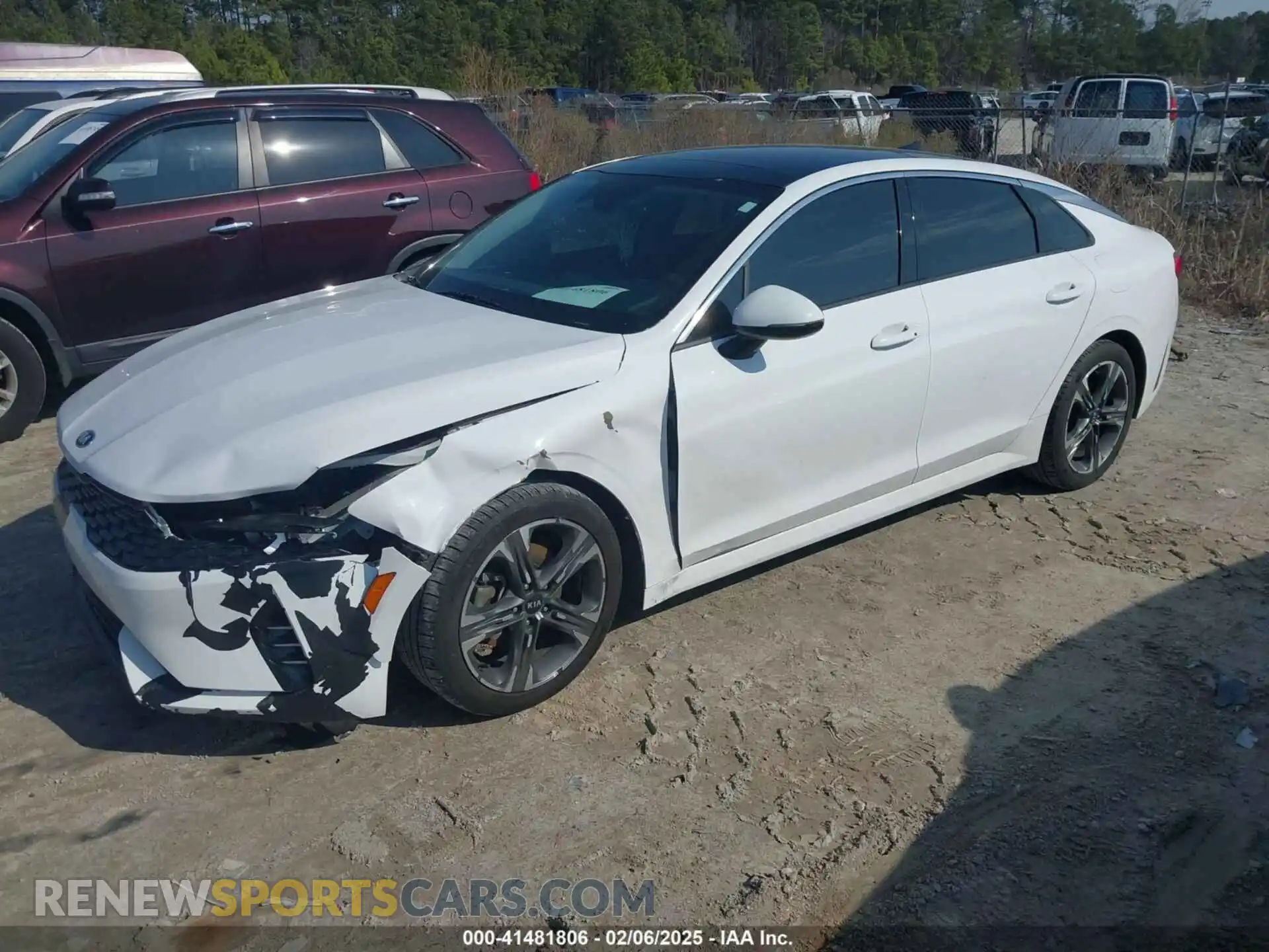 2 Photograph of a damaged car 5XXG34J20MG076030 KIA K5 2021