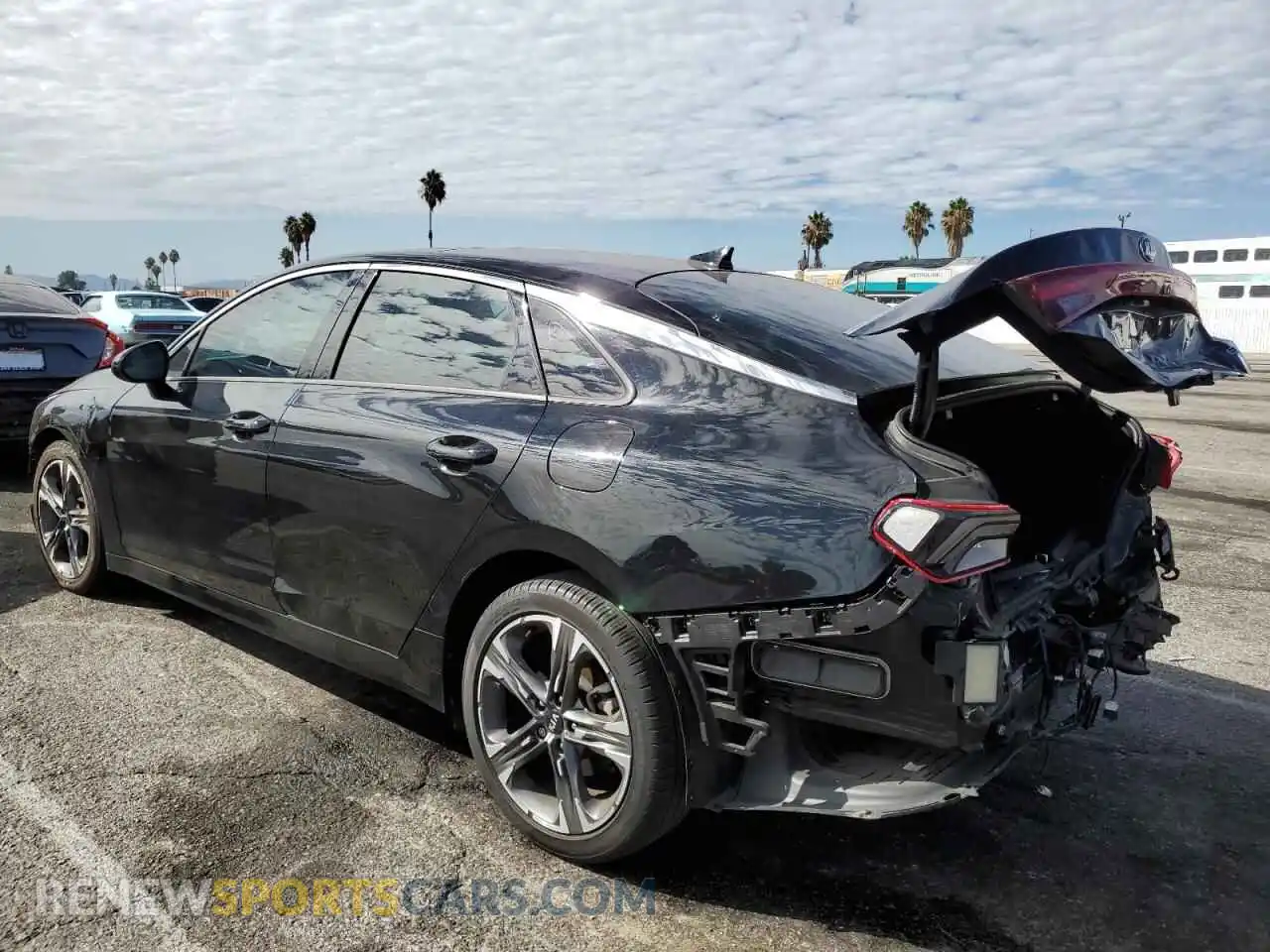 2 Photograph of a damaged car 5XXG34J27MG032980 KIA K5 2021