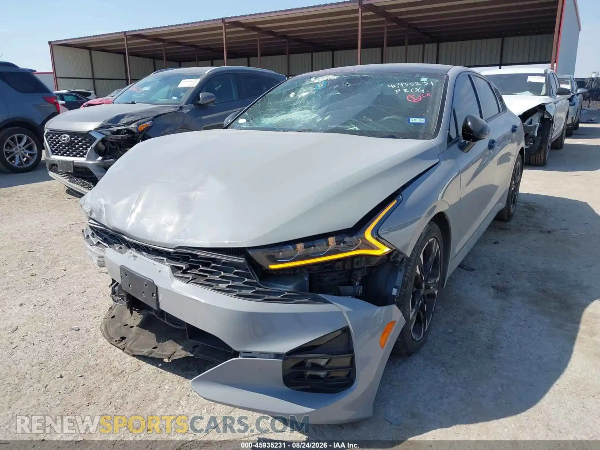 2 Photograph of a damaged car 5XXG64J20MG041401 KIA K5 2021