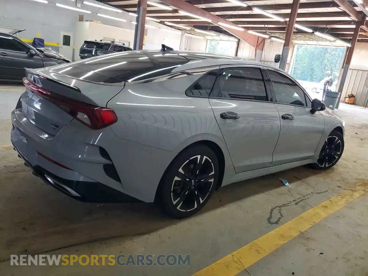 3 fotografías del automóvil dañado 5XXG64J20MG070462 KIA K5 2021