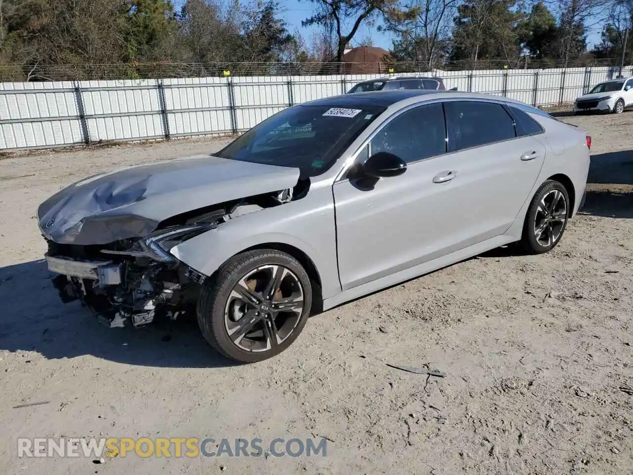 1 Photograph of a damaged car 5XXG64J21MG040855 KIA K5 2021