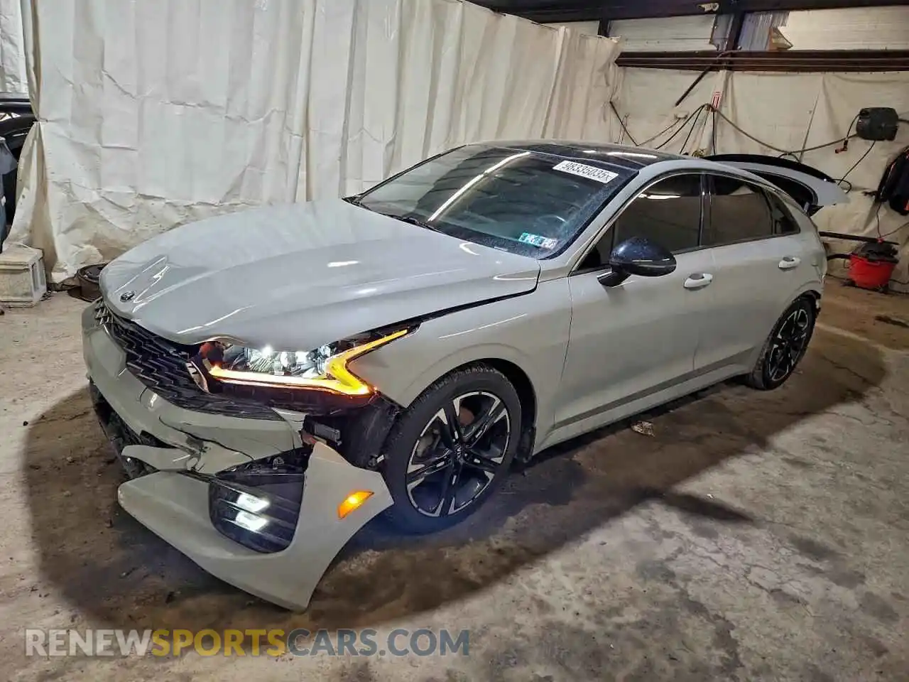 1 Photograph of a damaged car 5XXG64J21MG072866 KIA K5 2021