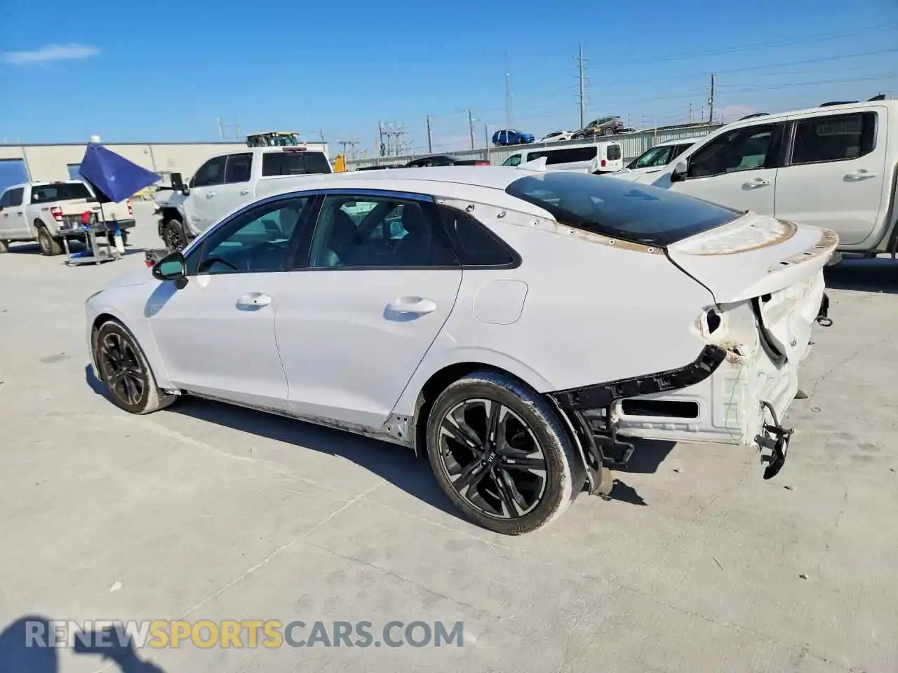 2 Photograph of a damaged car 5XXG64J22MG029315 KIA K5 2021