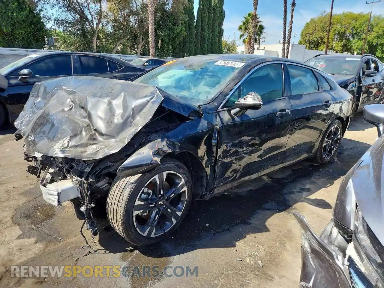 1 Photograph of a damaged car 5XXG64J22MG080765 KIA K5 2021