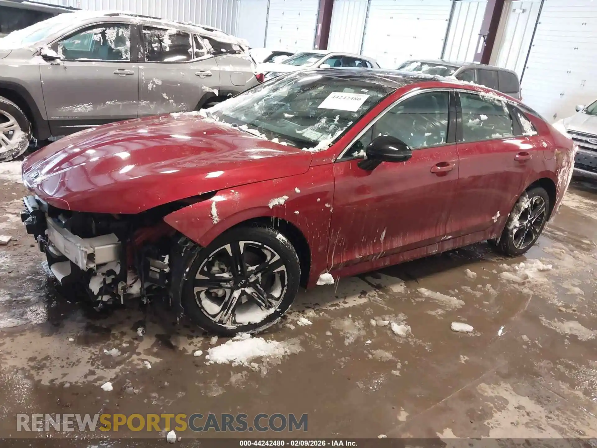 2 Photograph of a damaged car 5XXG64J23MG026472 KIA K5 2021