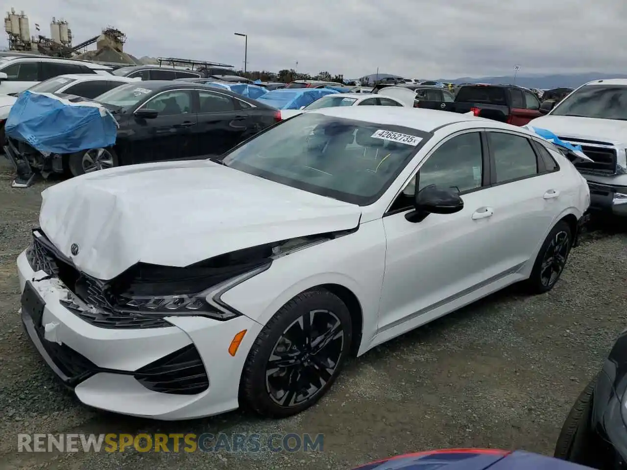 1 Photograph of a damaged car 5XXG64J23MG076322 KIA K5 2021