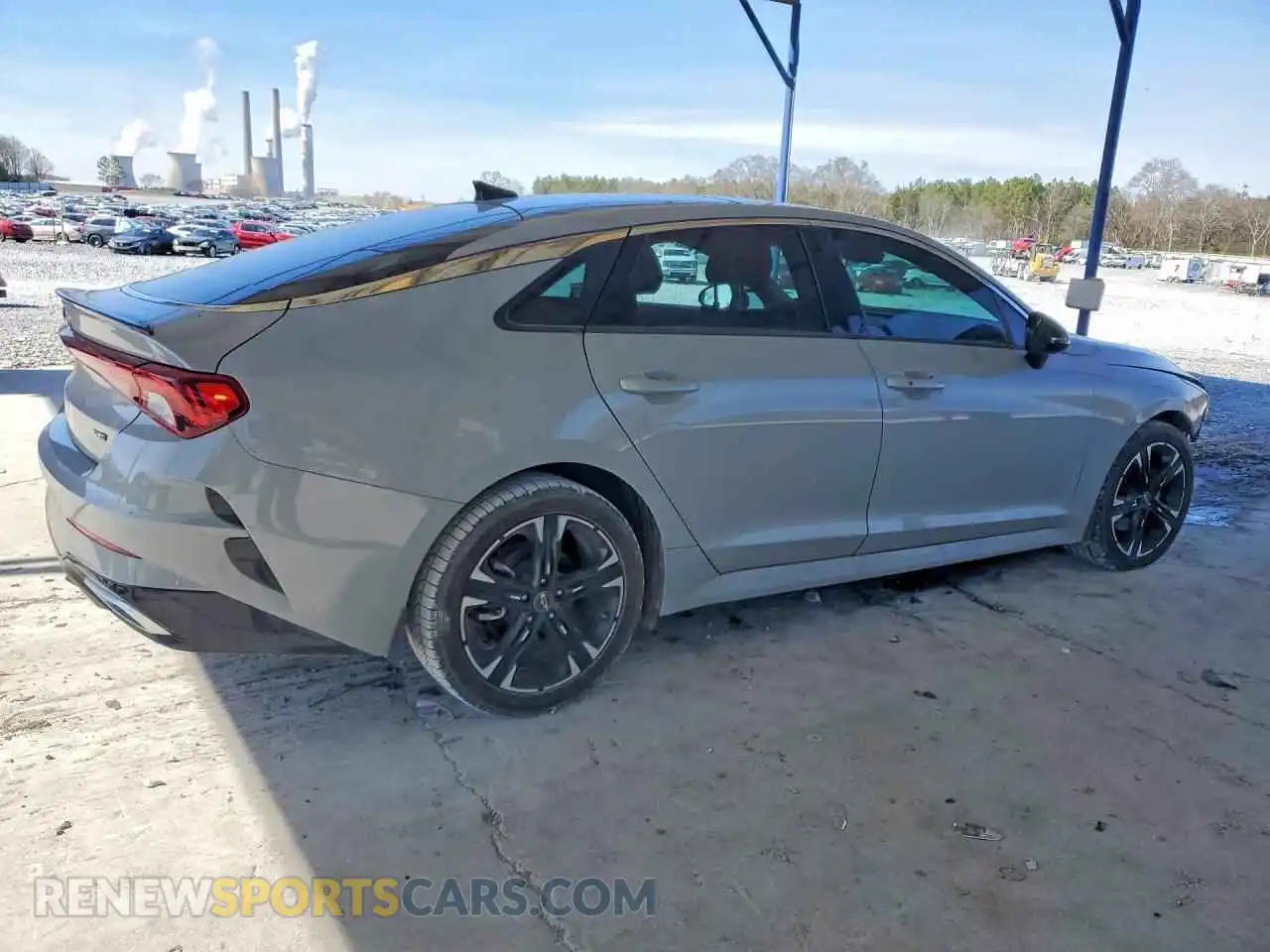 3 fotografías del automóvil dañado 5XXG64J24MG015108 KIA K5 2021