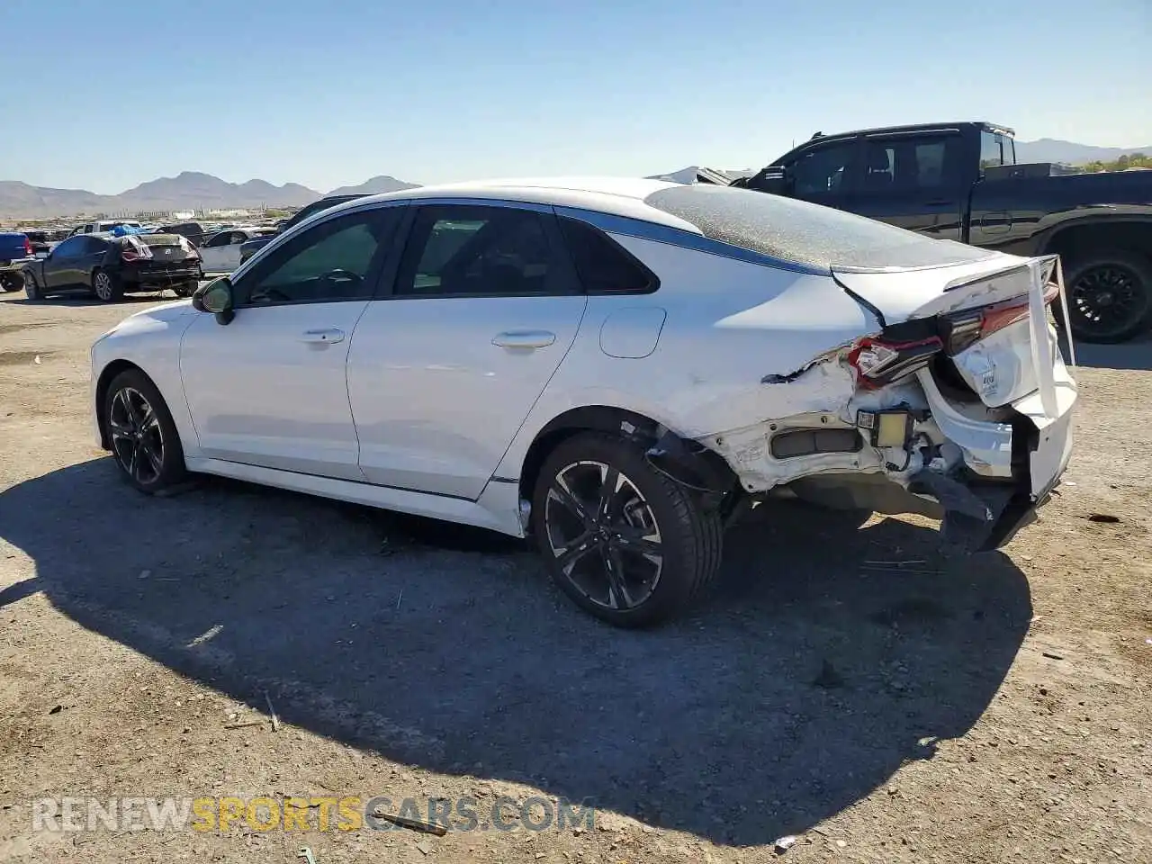 2 Photograph of a damaged car 5XXG64J24MG040123 KIA K5 2021