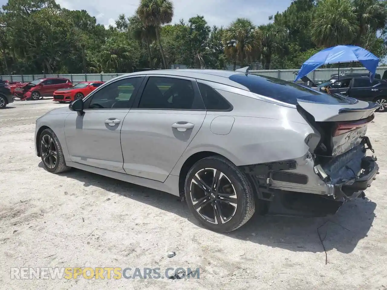 2 Photograph of a damaged car 5XXG64J24MG063921 KIA K5 2021