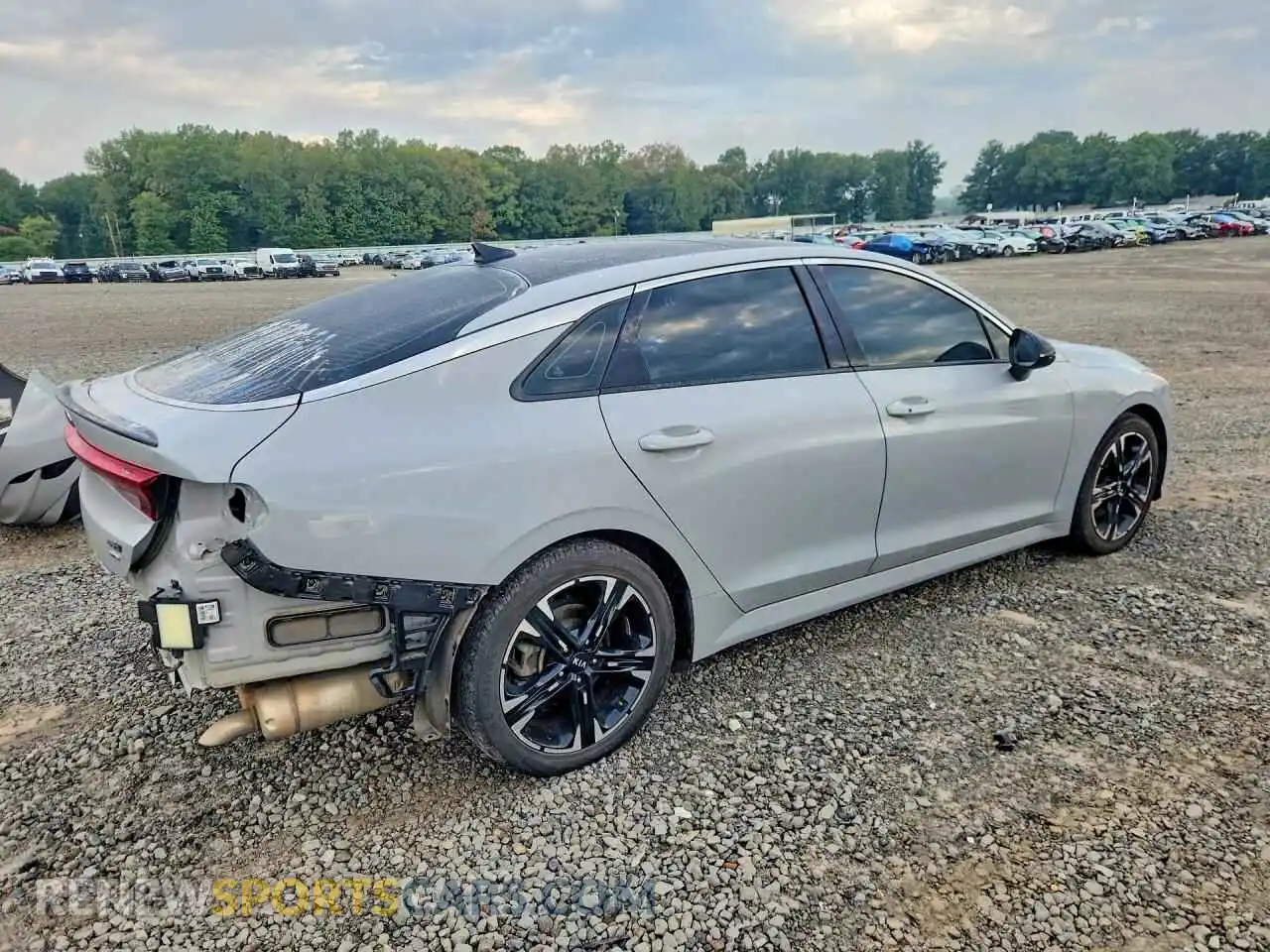3 fotografías del automóvil dañado 5XXG64J25MG073552 KIA K5 2021