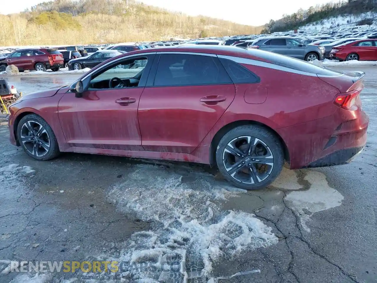 2 Photograph of a damaged car 5XXG64J25MG081652 KIA K5 2021