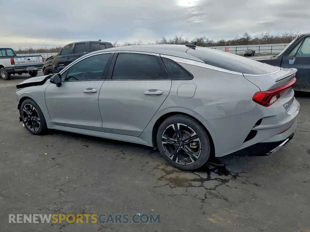 2 Photograph of a damaged car 5XXG64J27MG043808 KIA K5 2021