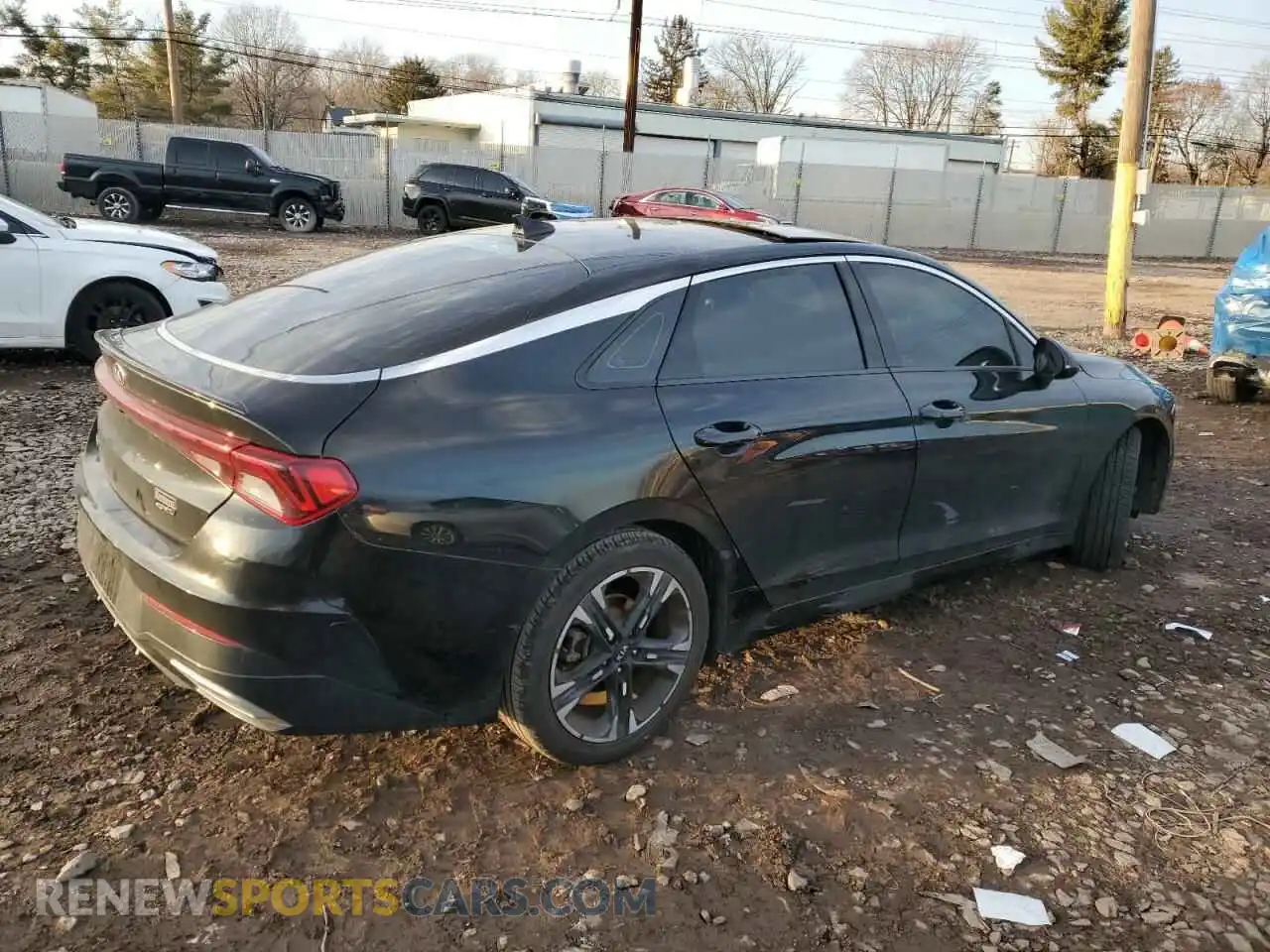 3 Photograph of a damaged car 5XXG64J27MG052749 KIA K5 2021