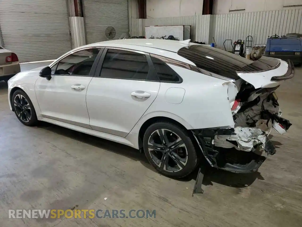 2 Photograph of a damaged car 5XXG64J28MG057359 KIA K5 2021
