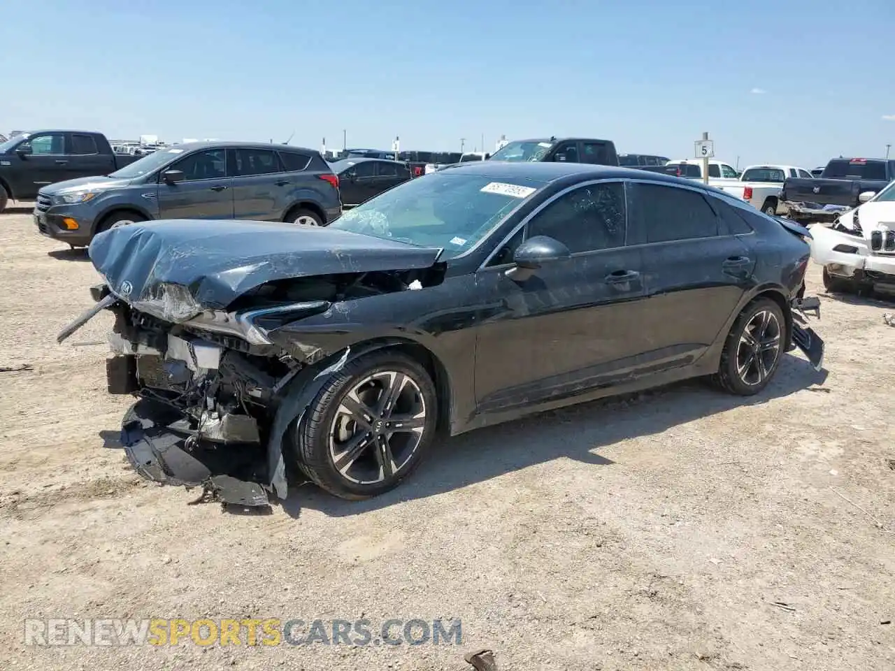 1 Photograph of a damaged car 5XXG64J28MG081175 KIA K5 2021