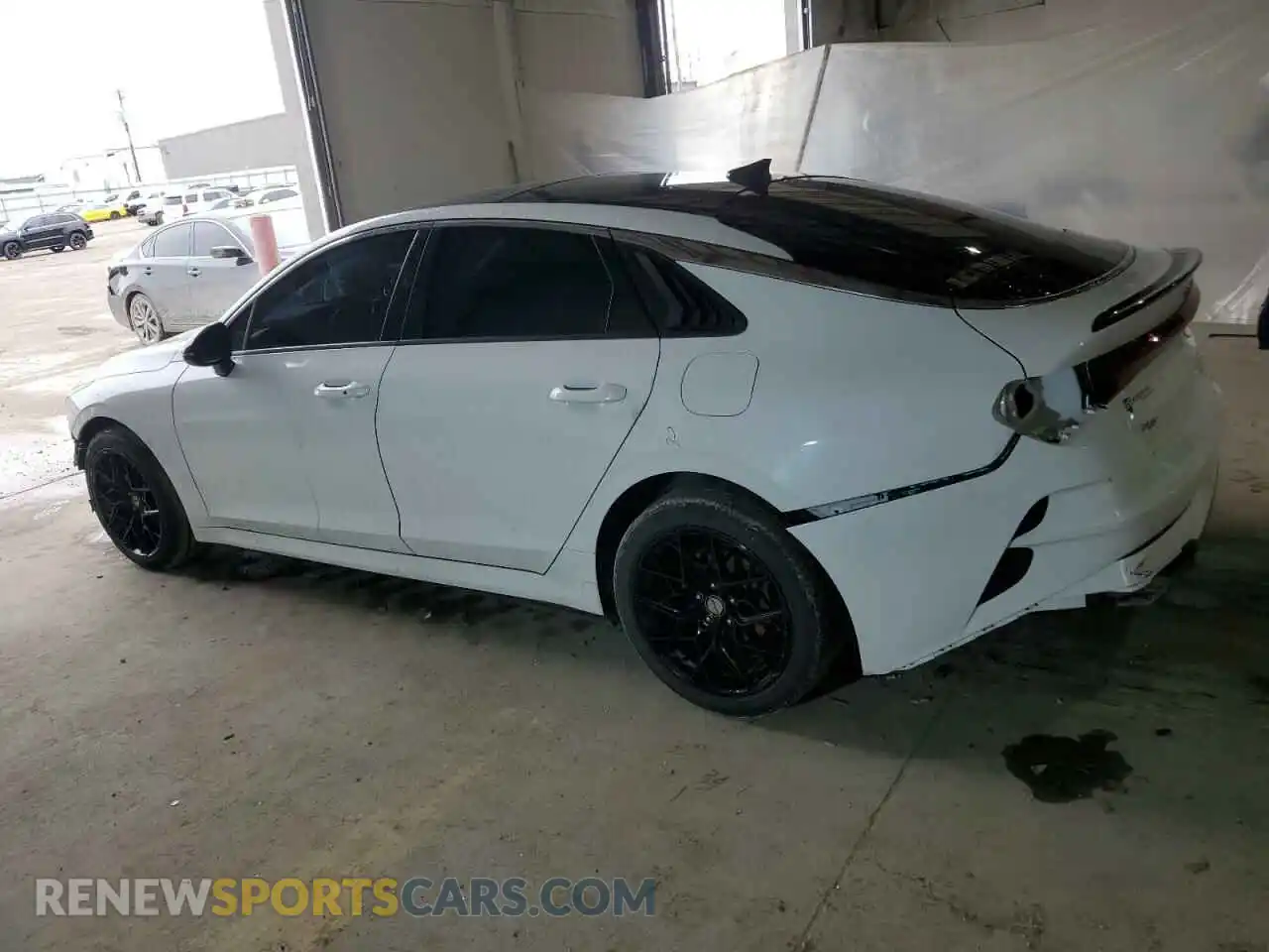 2 Photograph of a damaged car 5XXG64J29MG042627 KIA K5 2021