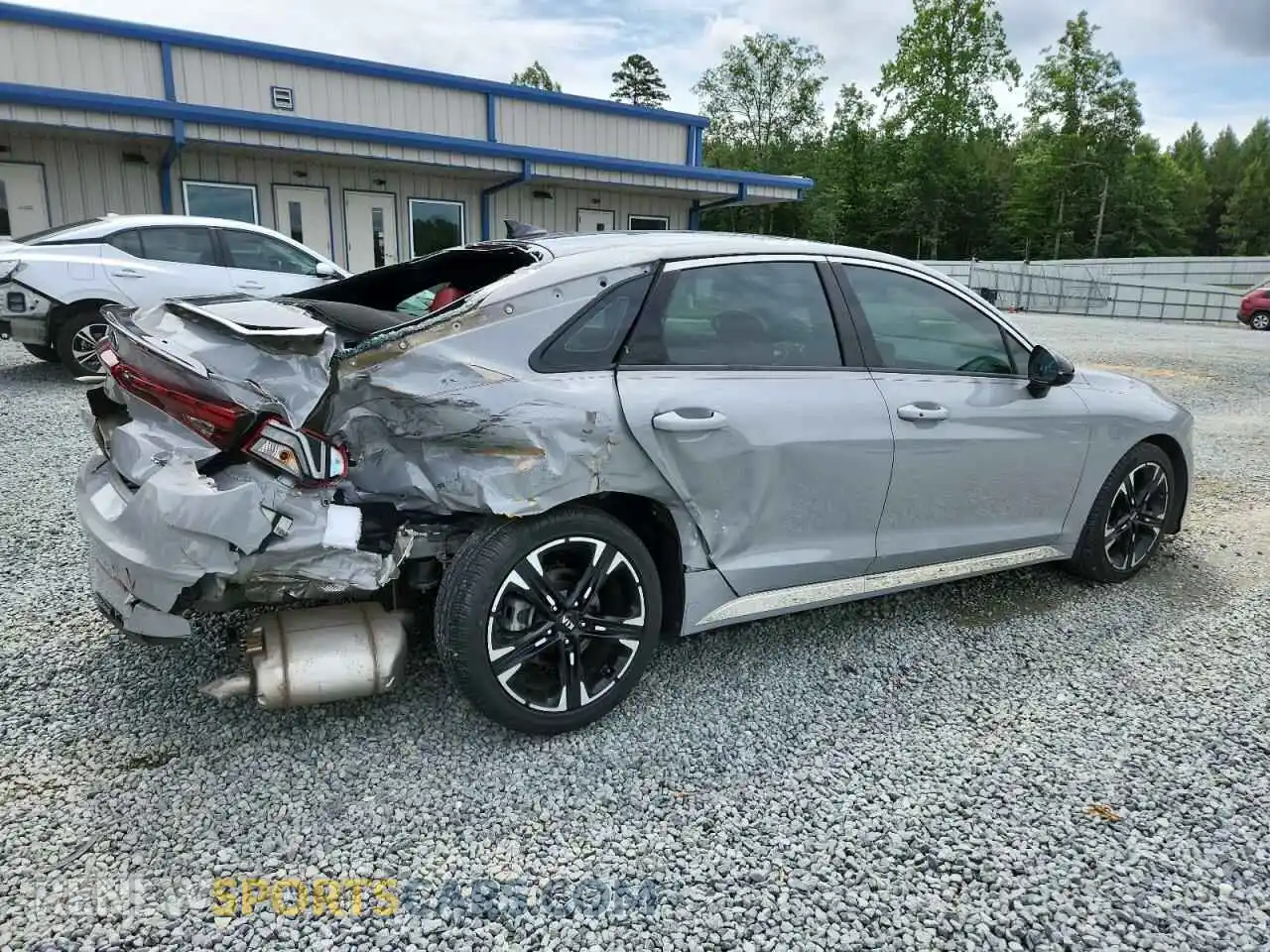 3 fotografías del automóvil dañado 5XXG64J2XMG050297 KIA K5 2021